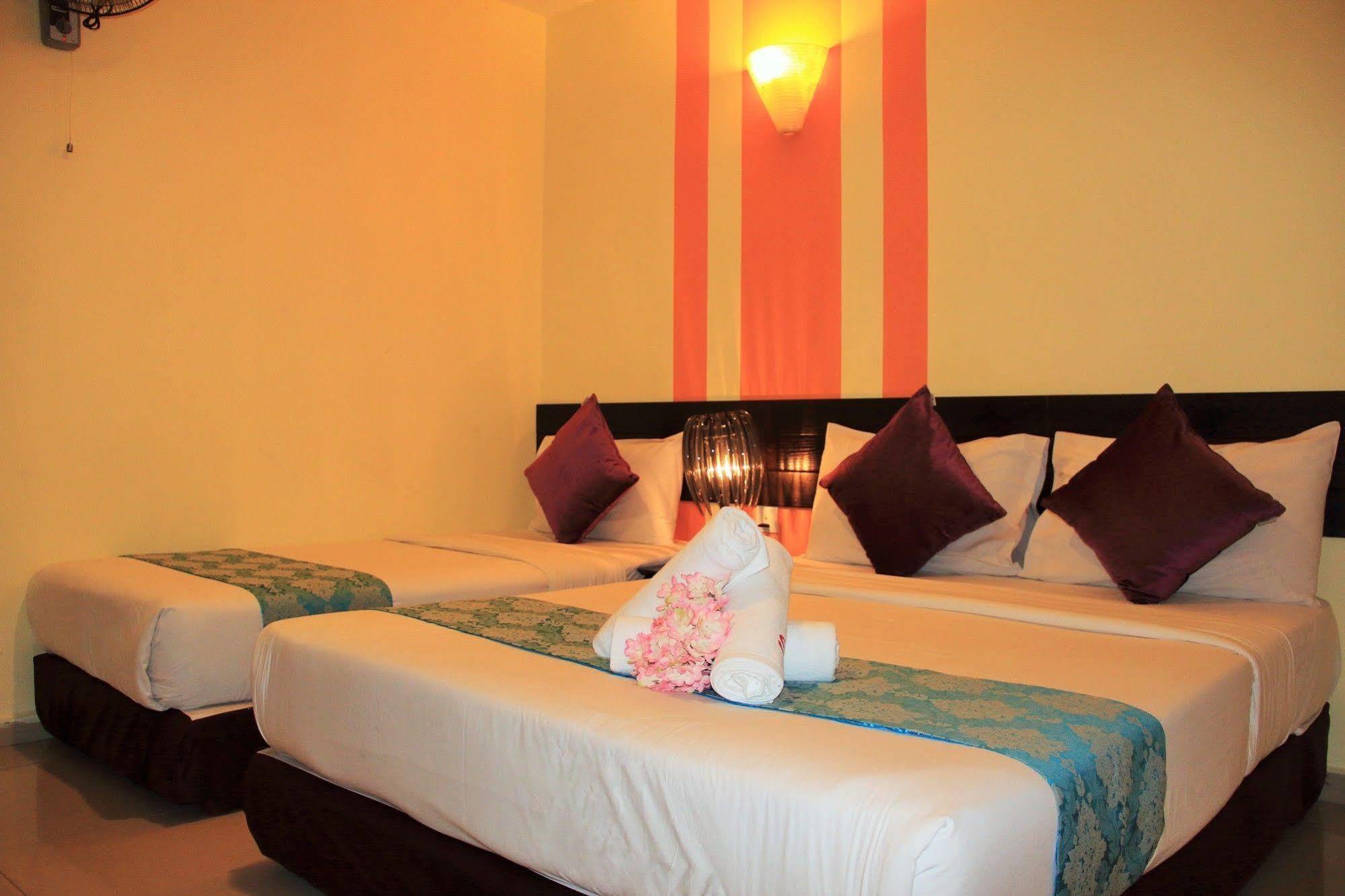 Sun Inns Hotel D'Mind 2, Ktm Serdang Seri Kembangan Exterior photo